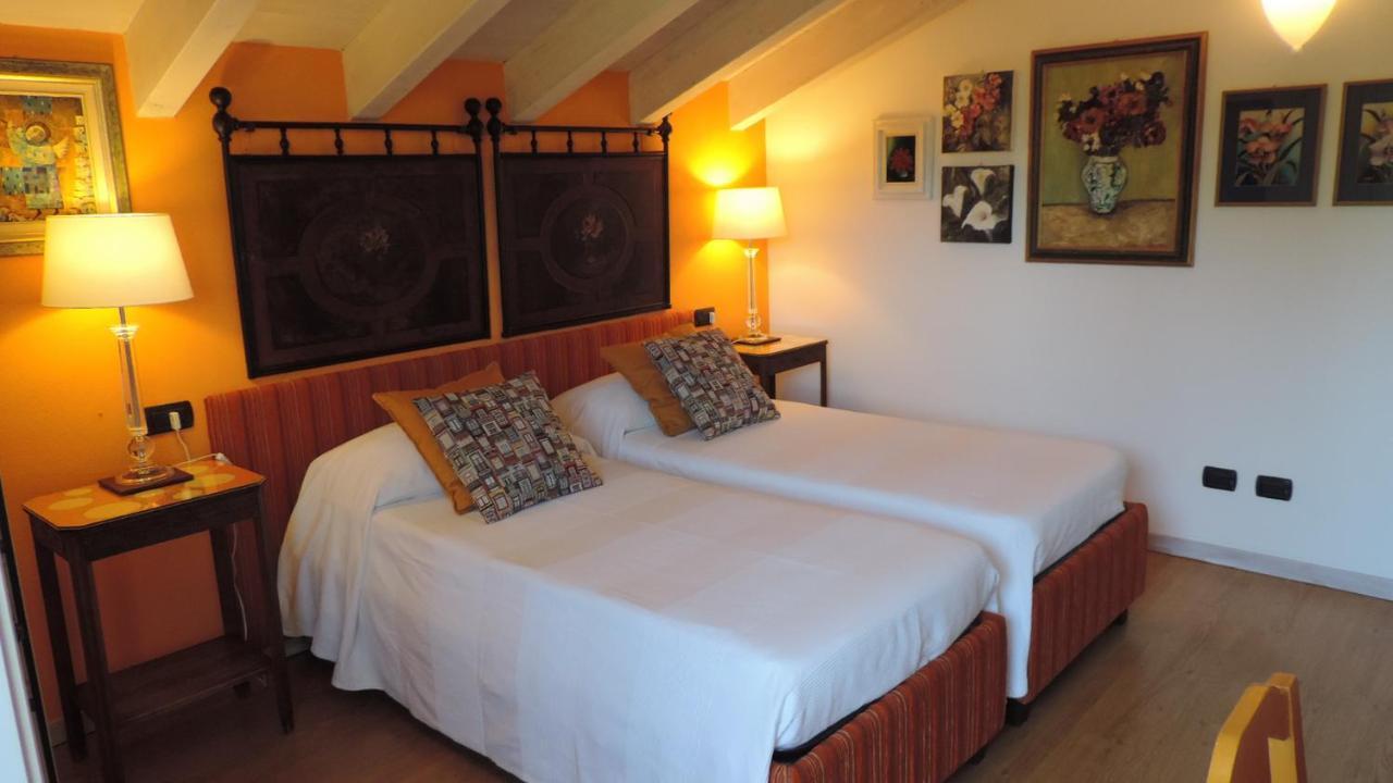 La Collina Since 2008 No Smoking B&B Varese Eksteriør billede