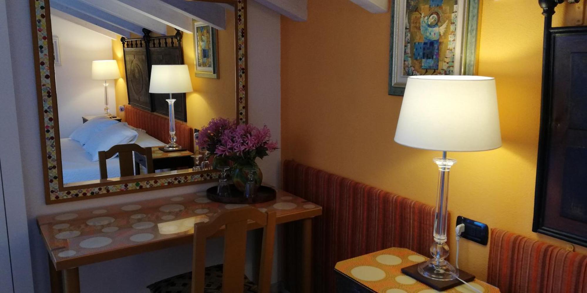 La Collina Since 2008 No Smoking B&B Varese Eksteriør billede