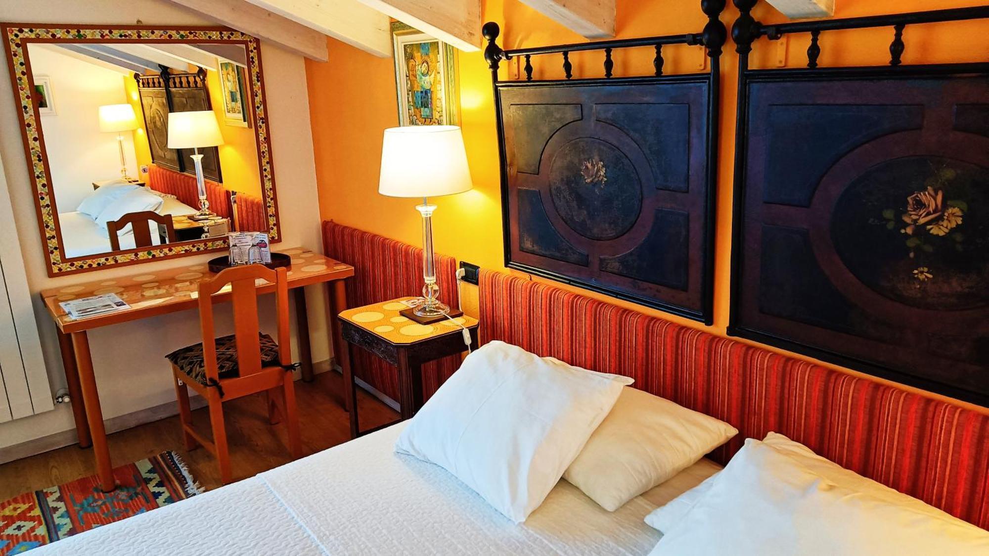 La Collina Since 2008 No Smoking B&B Varese Eksteriør billede