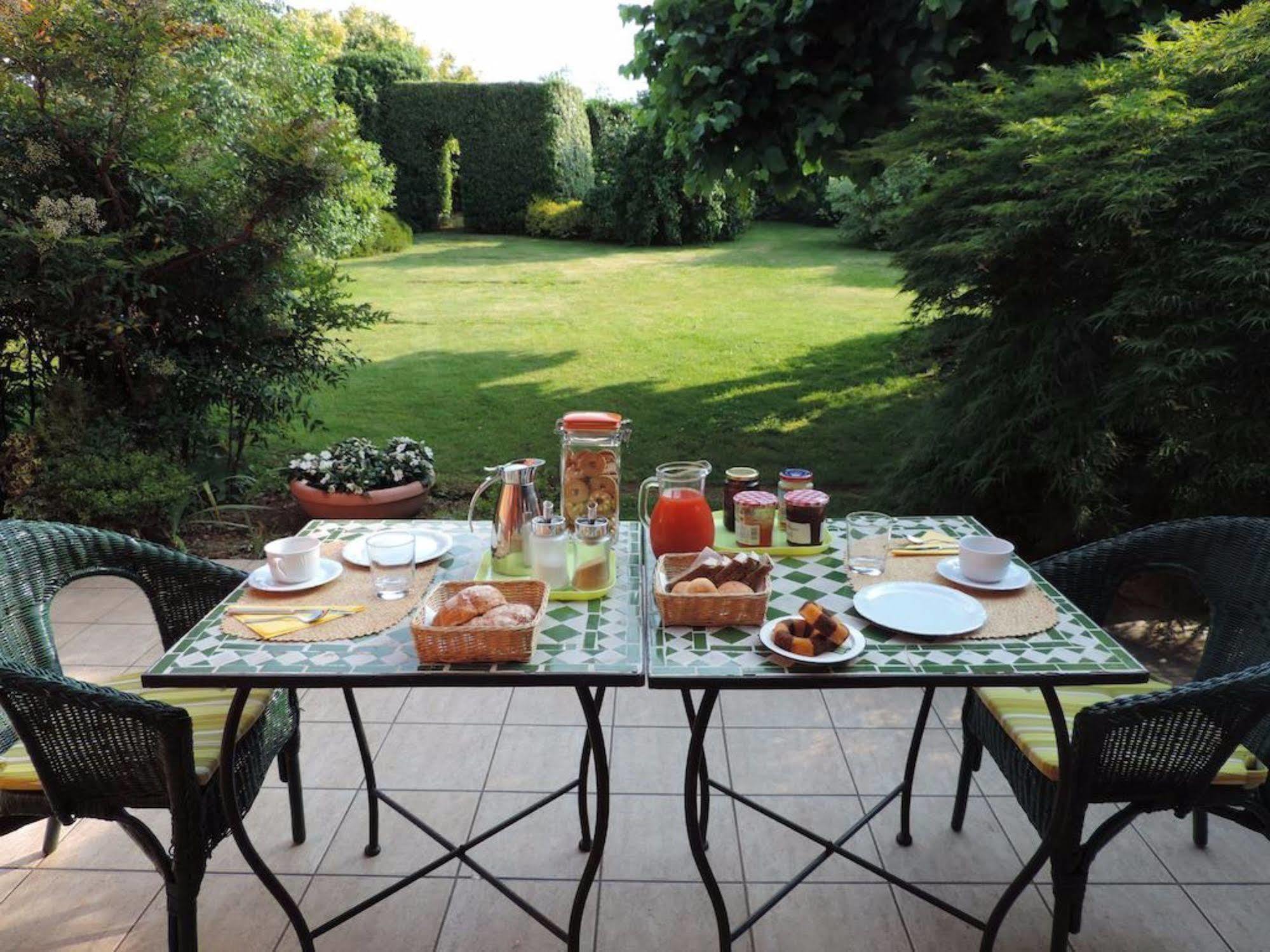 La Collina Since 2008 No Smoking B&B Varese Eksteriør billede